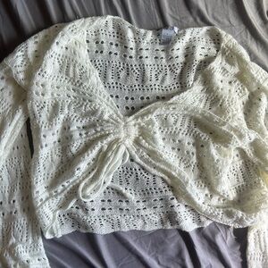 Women’s lace shirt